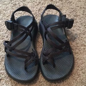 Black chacos 7
